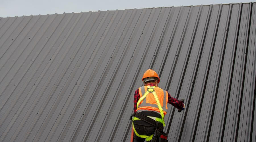 Expert top industrial roofings services in Sharon Springs, KS